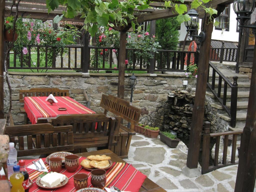 Sava Cupetsa Guest House Zheravna Luaran gambar