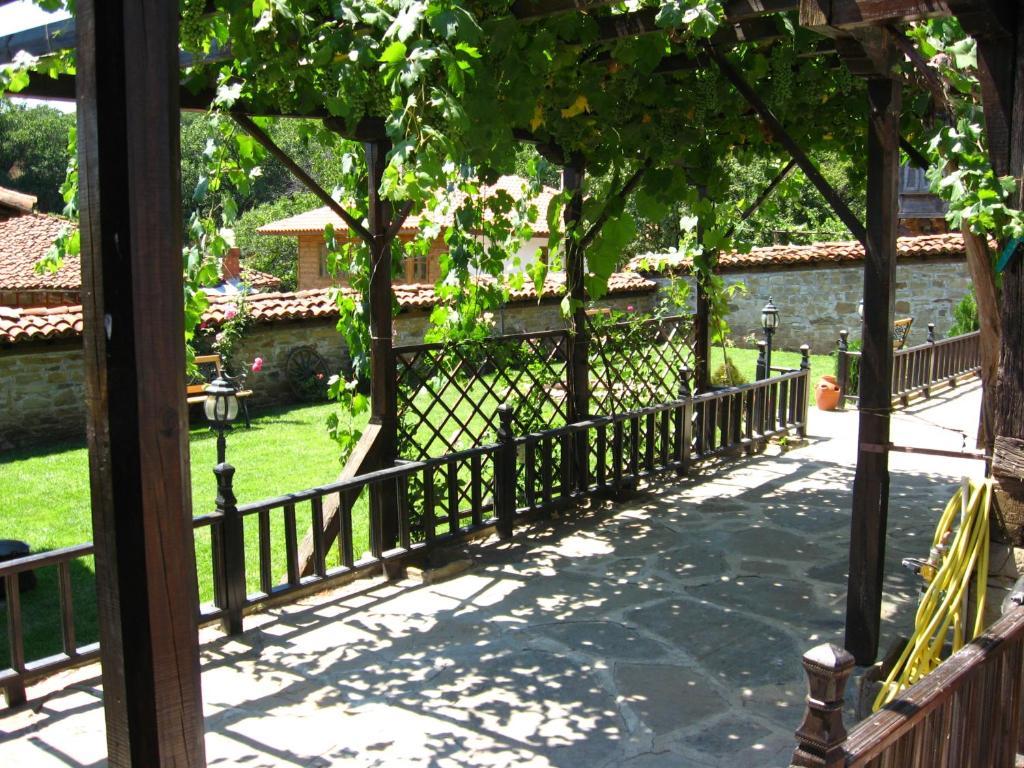 Sava Cupetsa Guest House Zheravna Luaran gambar